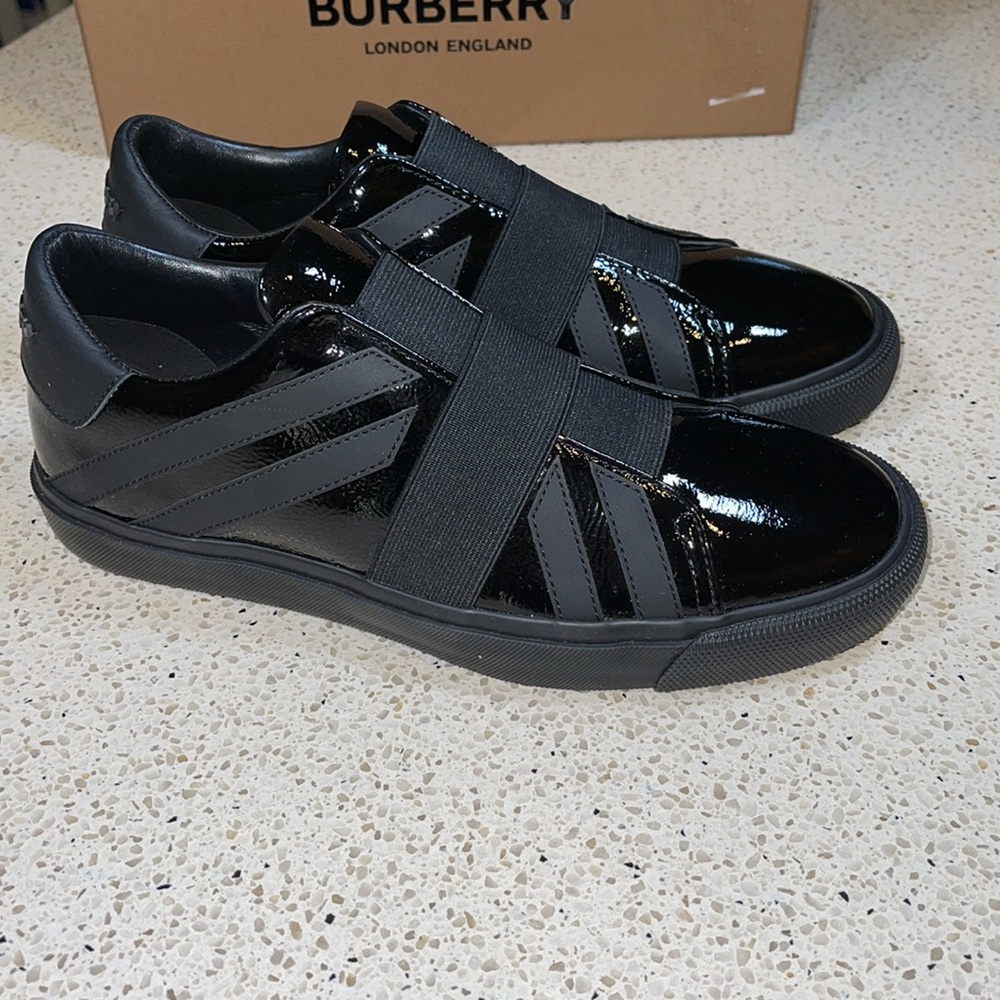 Burberry Sneakers - Picture 5 of 6